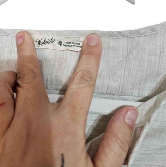 NWT Woolrich Women's outside air eco rich shirt regular fit beige size XS - Picture 8 of 10